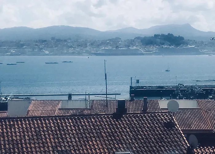 Daire Fragata Lealtad Moaña